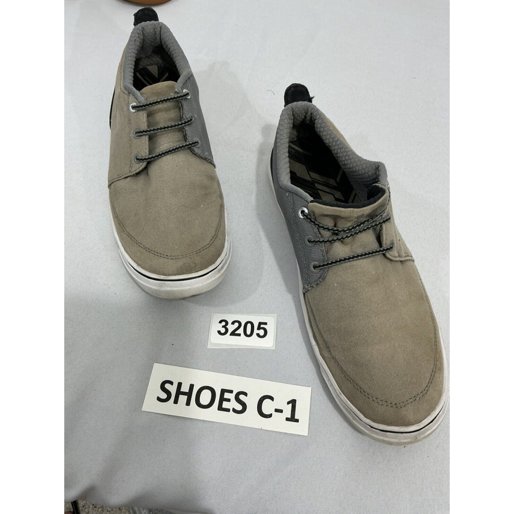 Men’s Under Armour Size 8 Taupe Gray Black Slip On Boat Shoes
